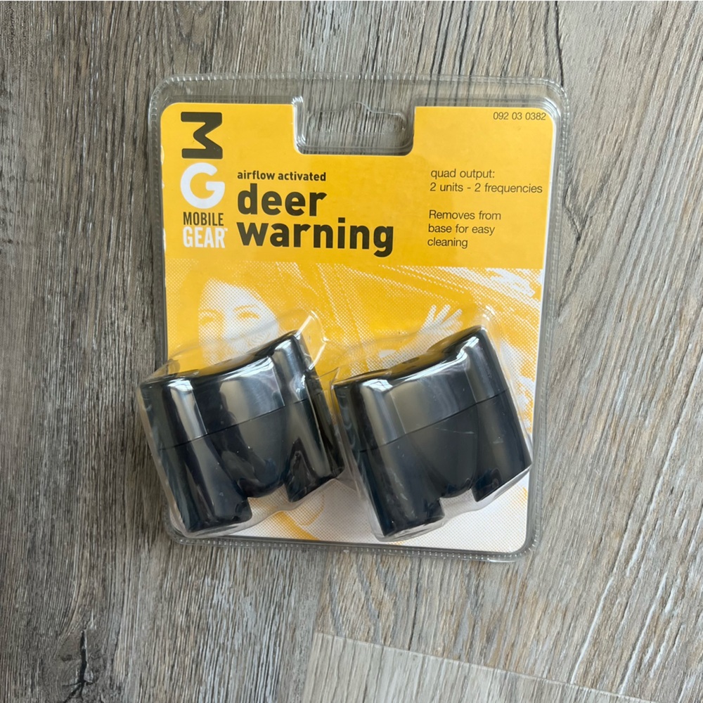 NWT Target MG Mobile Gear 2 pack Deer Warnings